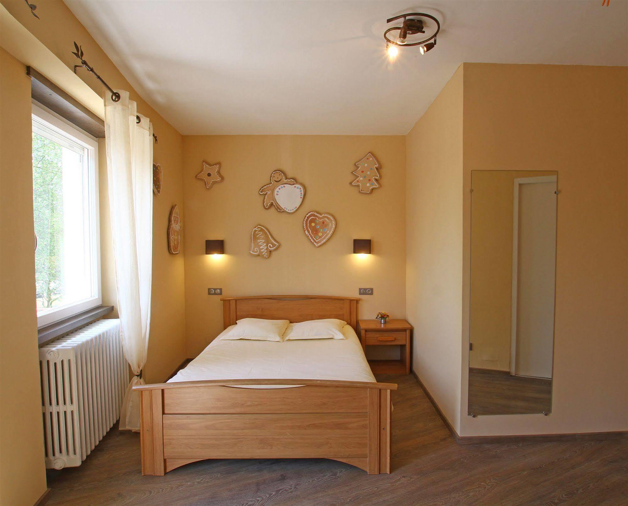 Hotel Champ Alsace آغينو المظهر الخارجي الصورة